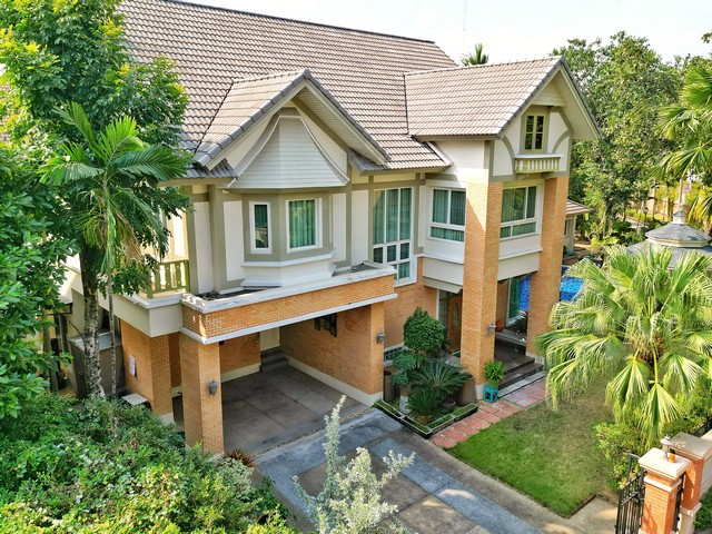 บ้าน Q House Avenue พระราม5 34000000 – 4BR5BATHROOM พท. 221 ตรว. ใกล้กับ – ราคาถูกเหลือเชื่อ –